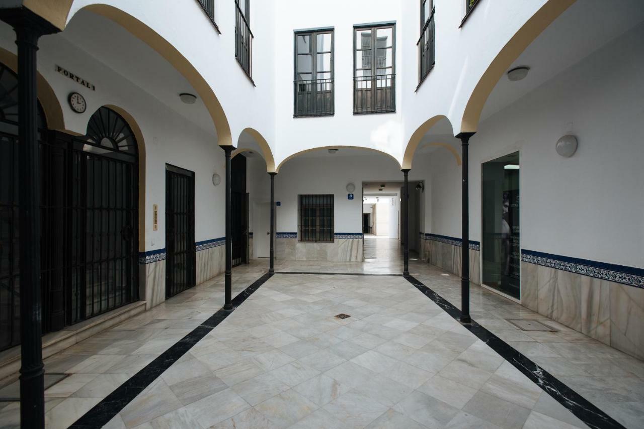 Apartamento Aitana, vistas Iglesia Magdalena desde Azotea Sevilla Exterior foto